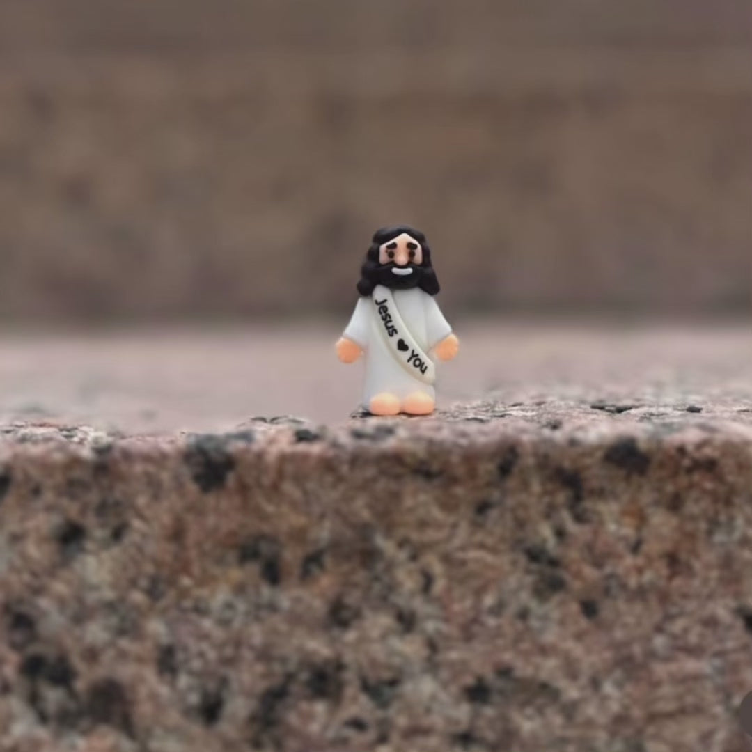 como-usar-meu-mini-jesus-tiny-little-miniatura